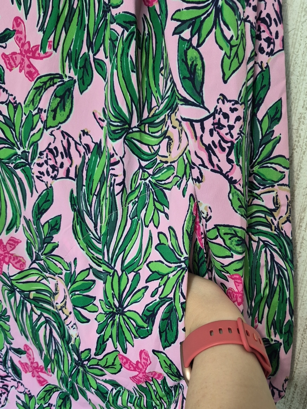 Lilly Pulitzer Ensley UPF 50+ Dress Roaring With Joy Pink Green Size L NWT - Picture 11 of 13